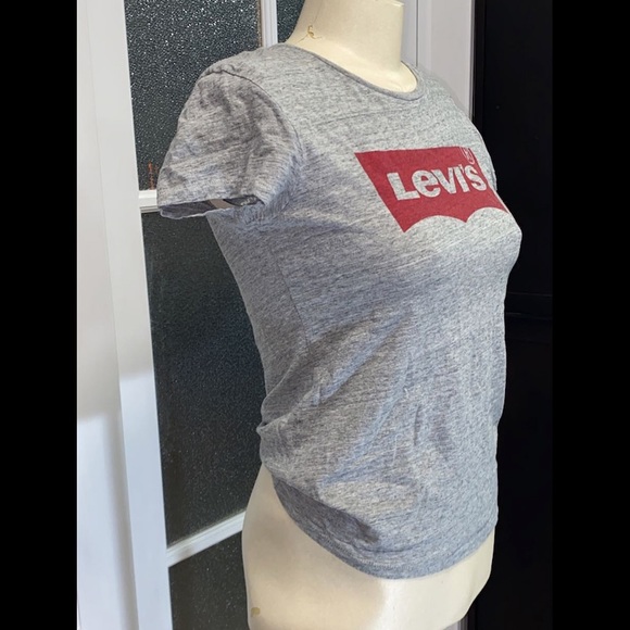 T-shirt - Picture 2 of 2